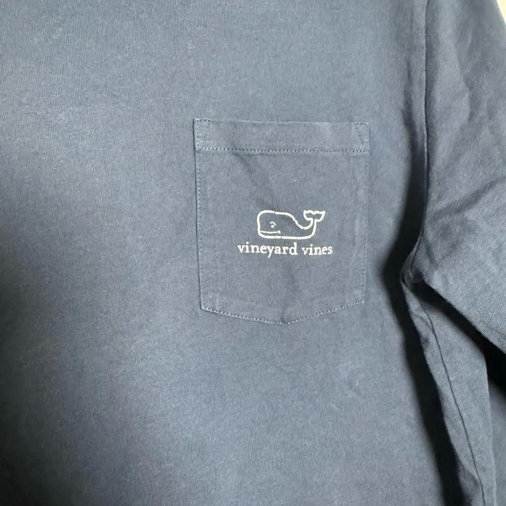 Vineyard Vines Long Sleeve Shirt Youth Large 16 Blue Whale Logo Pocket Tee